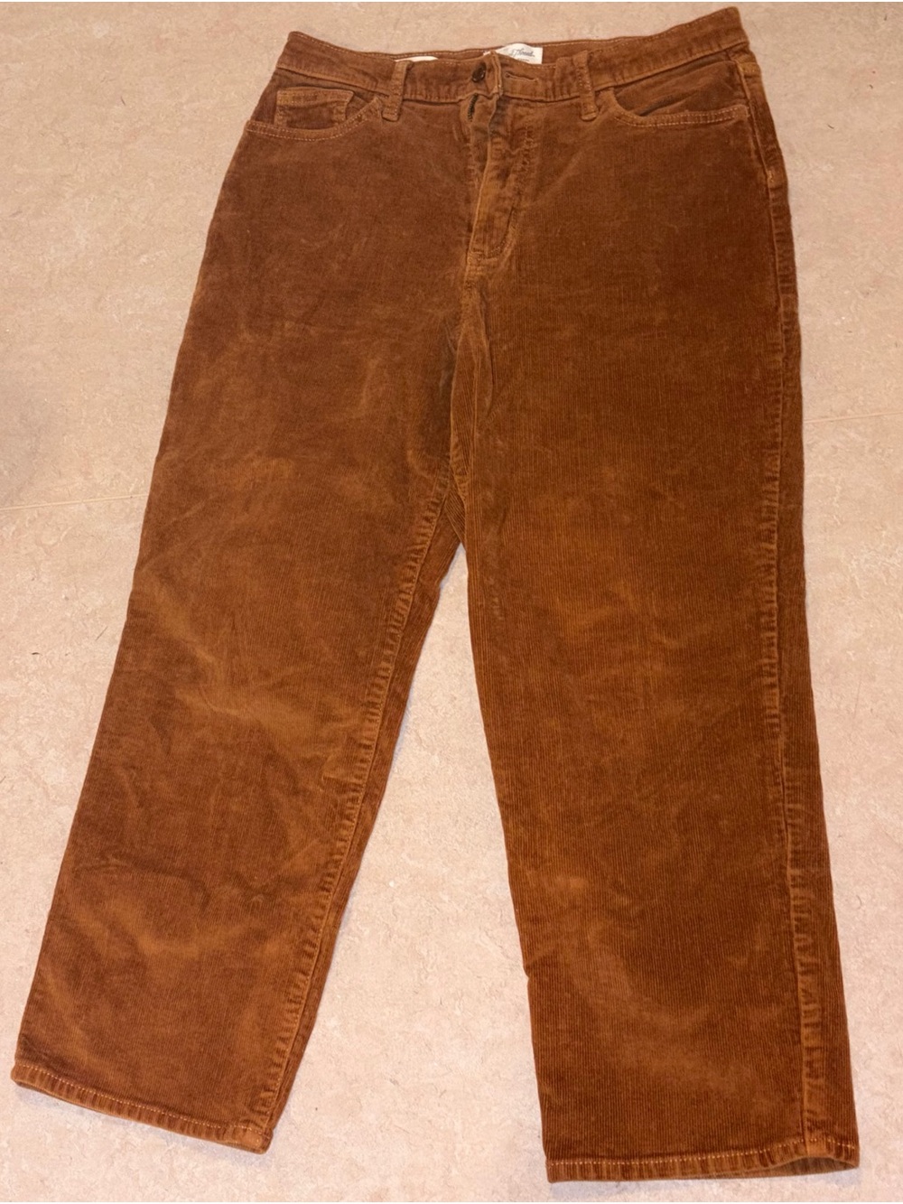 Universal Thread Chestnut Brown
Corduroy Pants Vintage Straight Size 12 / 31R